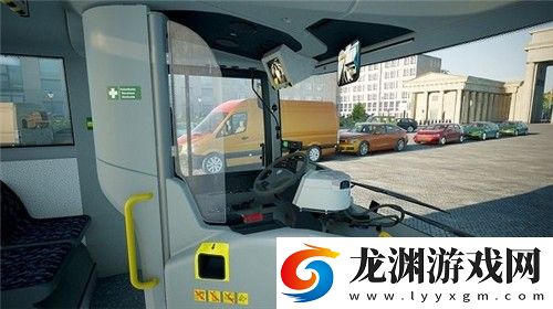 模擬公交駕駛員