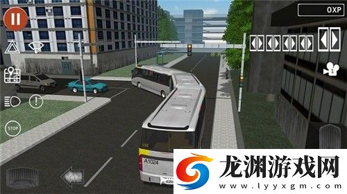 模擬公交駕駛員